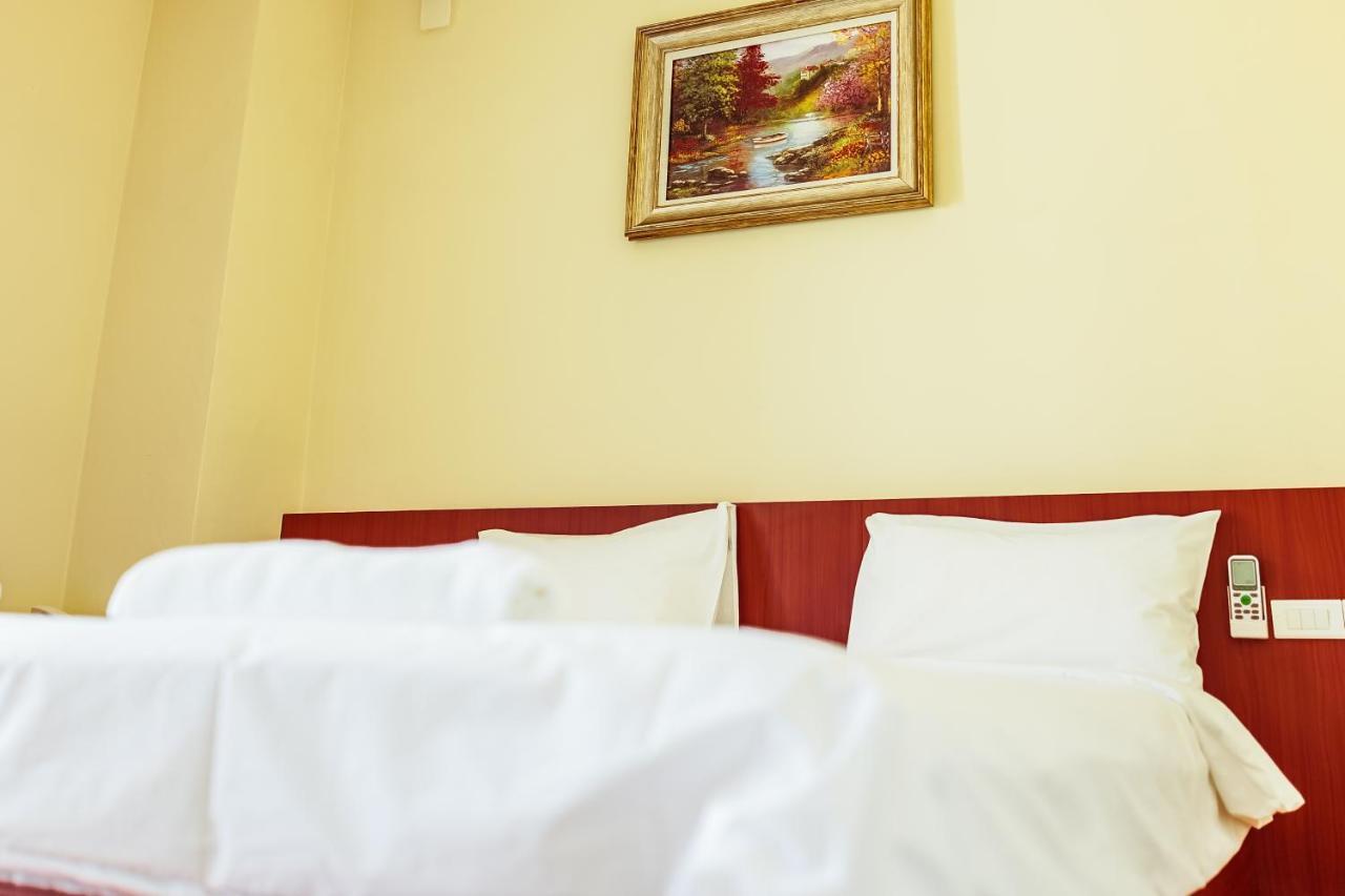 Douangpraseuth Hotel Vientiane Extérieur photo