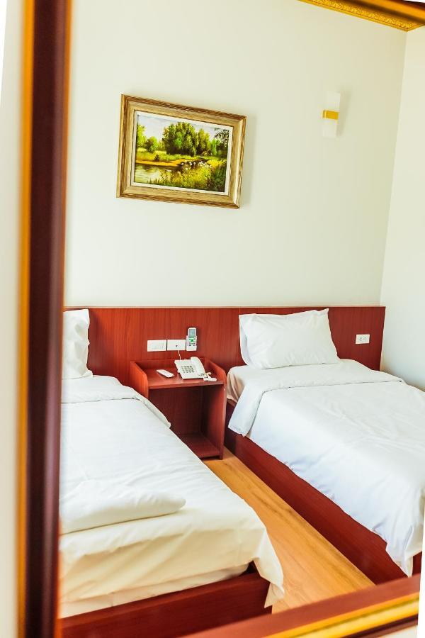 Douangpraseuth Hotel Vientiane Extérieur photo