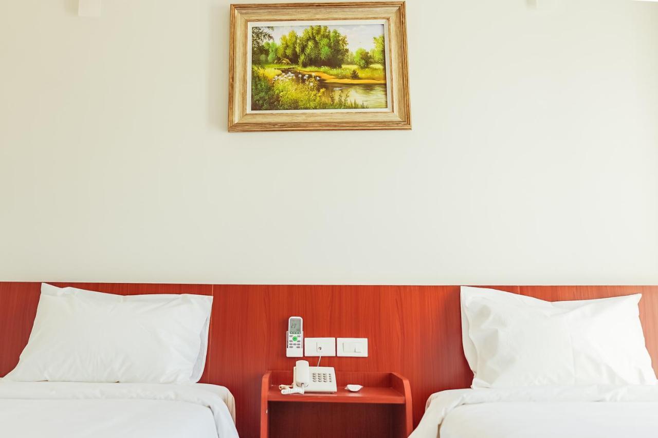 Douangpraseuth Hotel Vientiane Extérieur photo